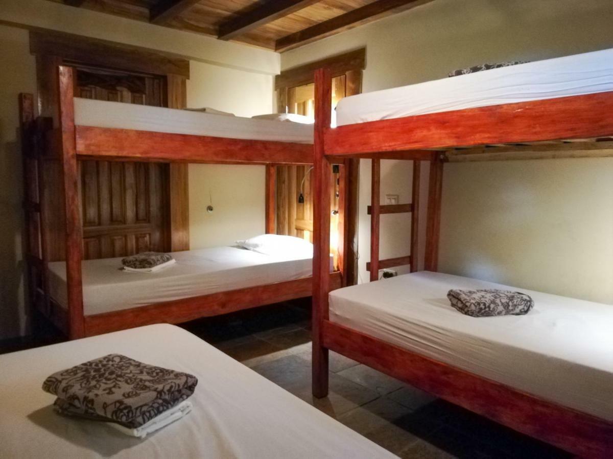 Bodhi Santa Catalina Hostel Εξωτερικό φωτογραφία